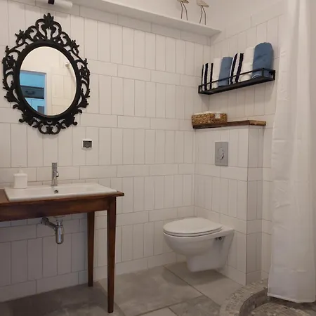 Tatowo ホームステイ Darżlubie